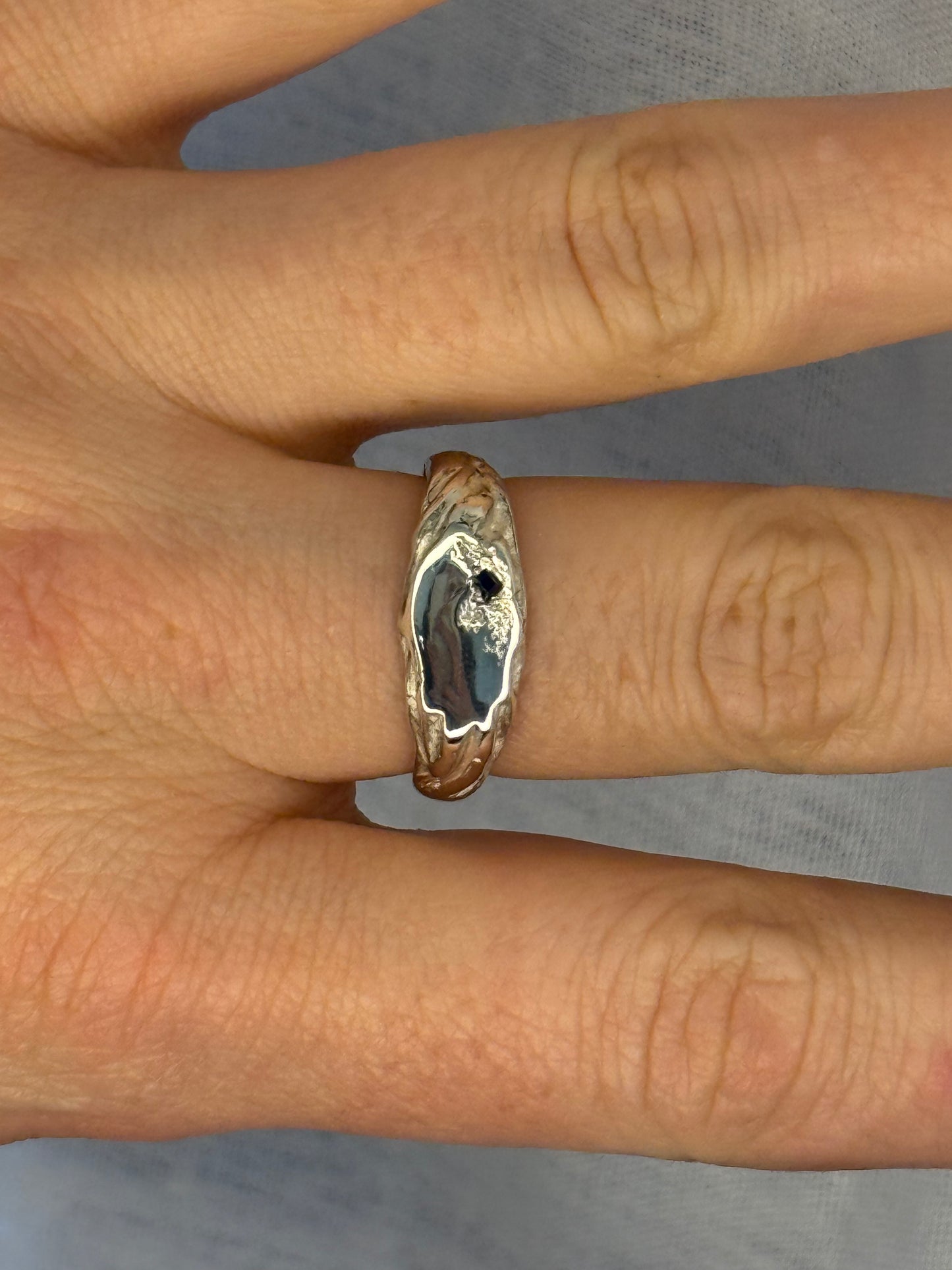 Ocean Sapphire Signet