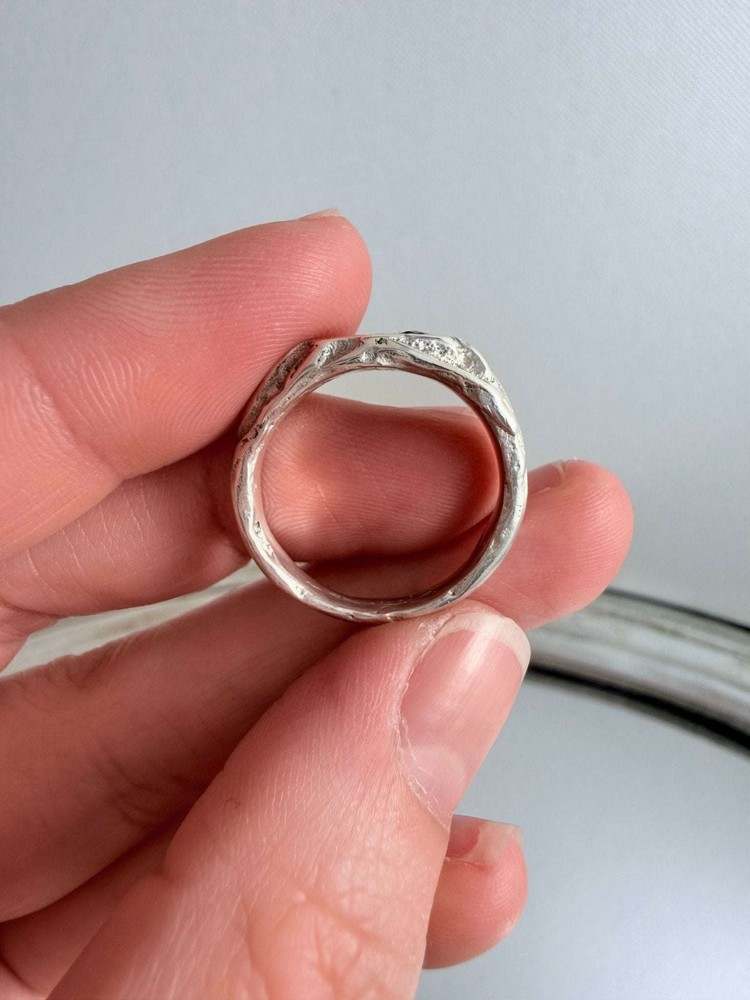 Sapphire Signet