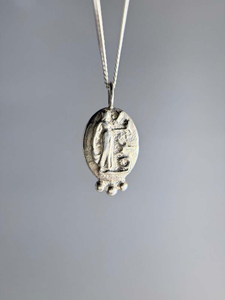 Roma Pendant