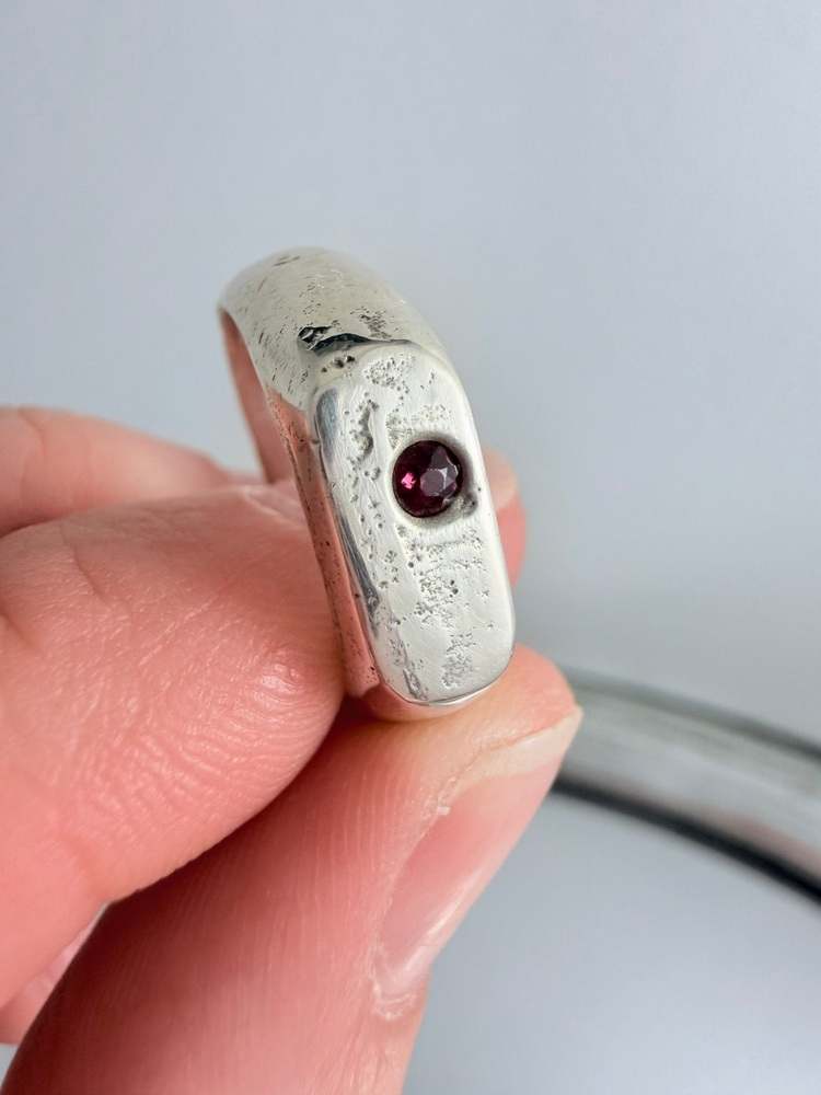Ruby Signet