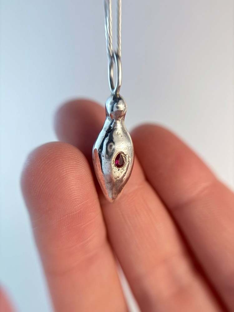 Yoni Pendant
